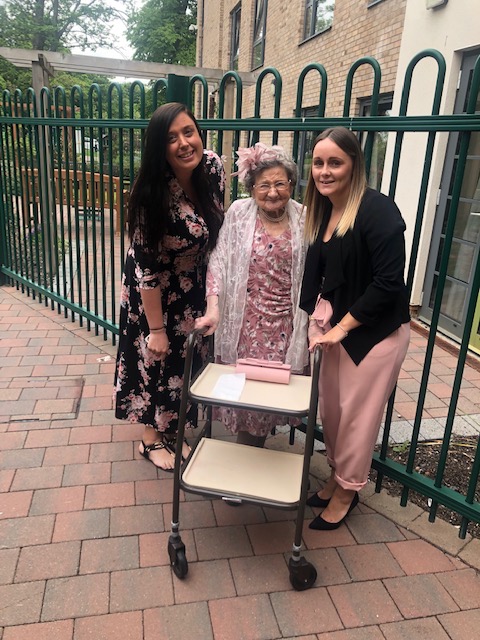 Stratford-upon-Avon care home opens doors to pair of unusual furry friends